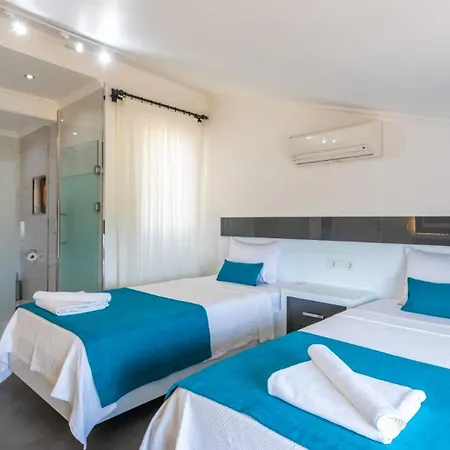 4 Bedroom - 6532 Villa Kalkan