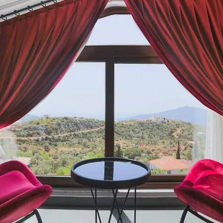4 Bedroom - 6532 Villa *