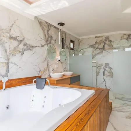 4 Bedroom Villa Kalkan