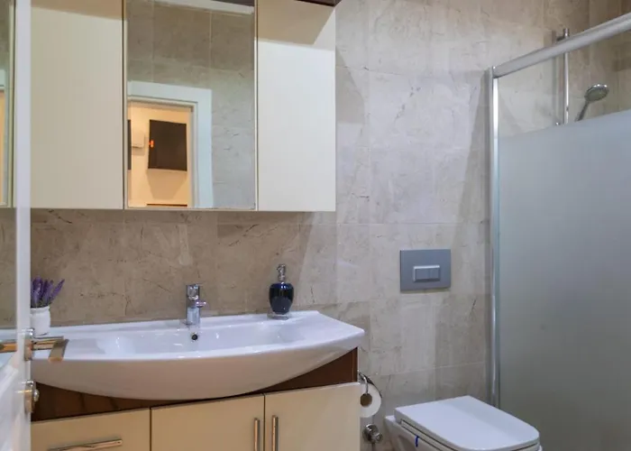 4 Bedroom - 6532 Villa *