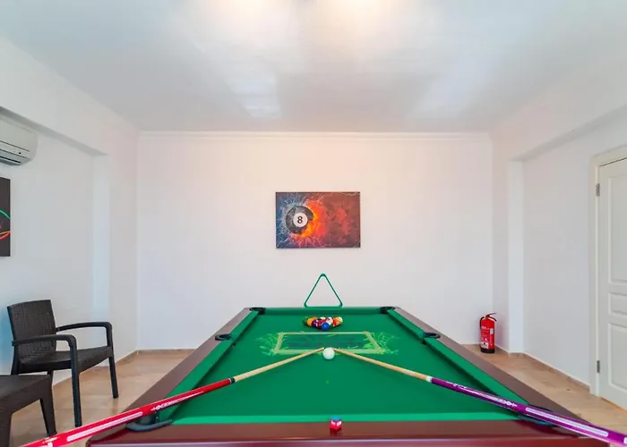 4 Bedroom - 6532 Villa Kalkan