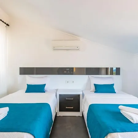 4 Bedroom